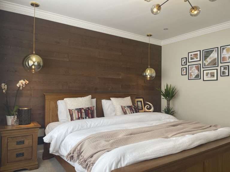 Walnut-BedroomLight